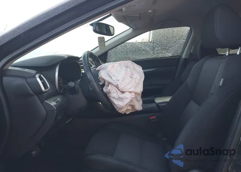 2017 Nissan Maxima 3.5 S z USA, uszkodzony, nr VIN 1N4AA6AP7HC401139